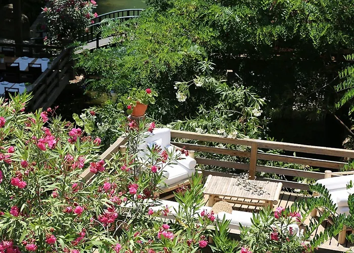 勃杜贝金钥匙酒店 马尔马里斯