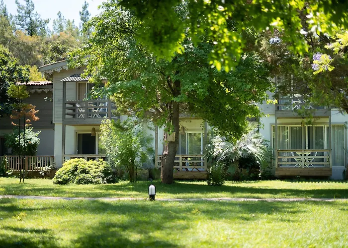 Hotel Golden Key Bordubet 5*